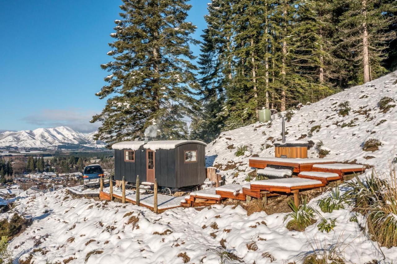 The Shepherds Hut - Boutique Retreat. Hanmer Springs Exteriör bild