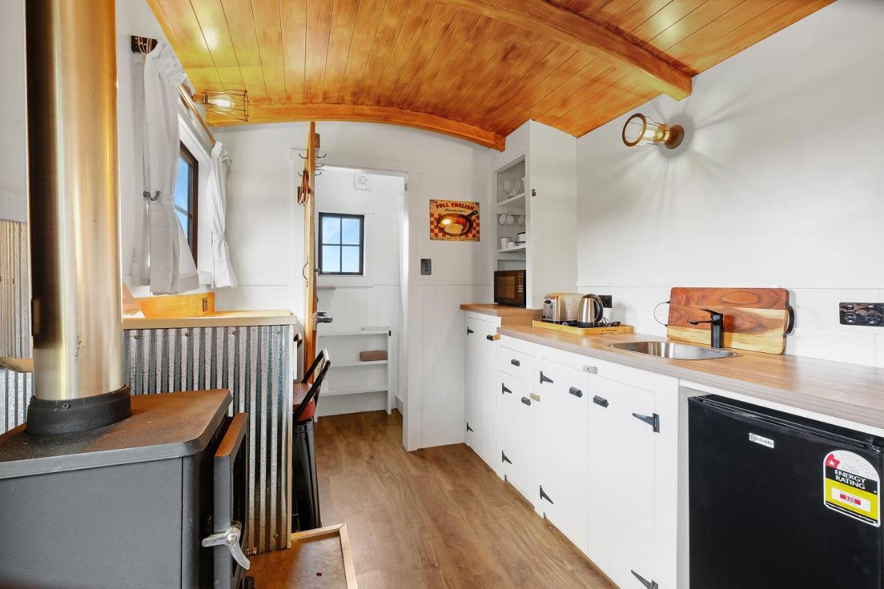 The Shepherds Hut - Boutique Retreat. Hanmer Springs Exteriör bild